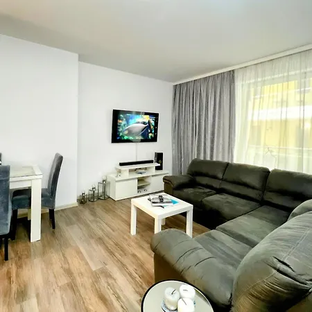 Venetis Sea View Apartment 2 * Navodari